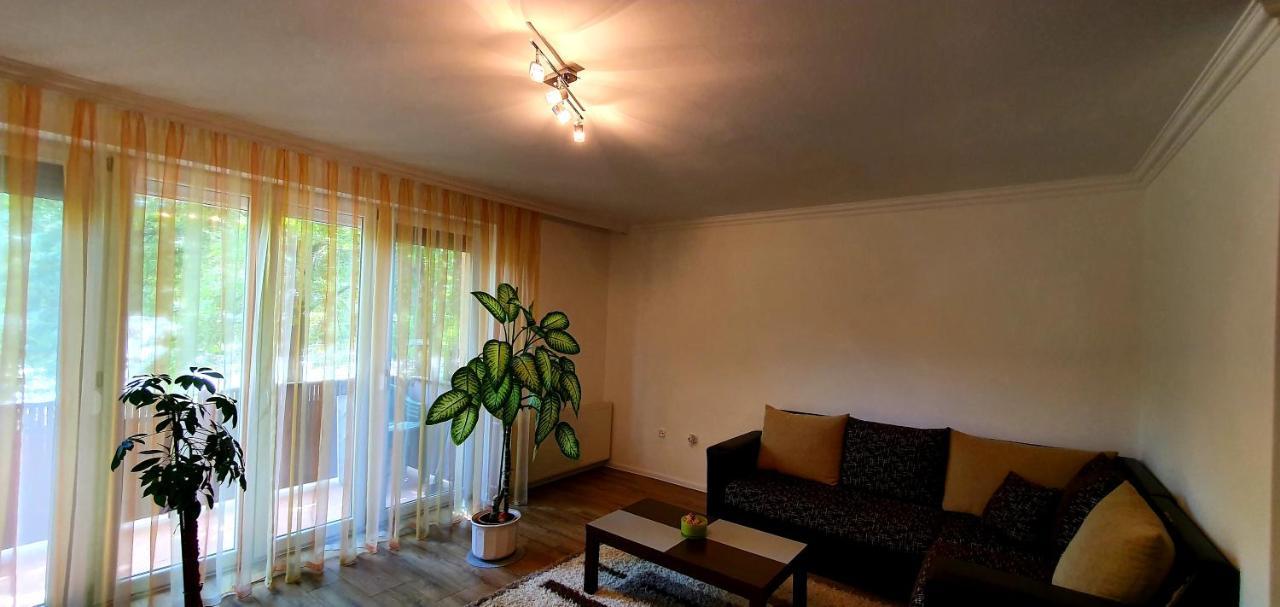 Bazsi Apartman Шіофок Екстер'єр фото